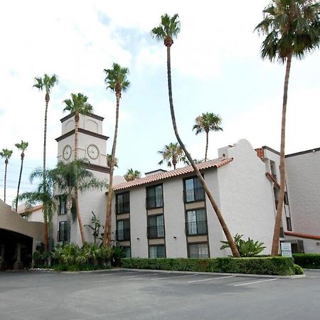 Buena Park Grand Hotel & Suites Exteriör bild