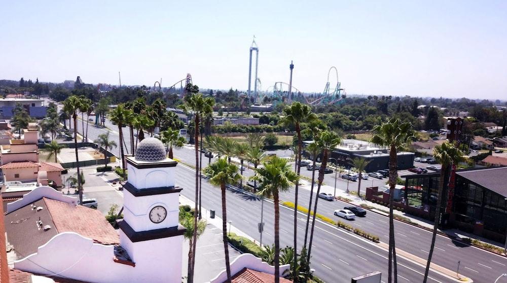 Buena Park Grand Hotel & Suites Exteriör bild