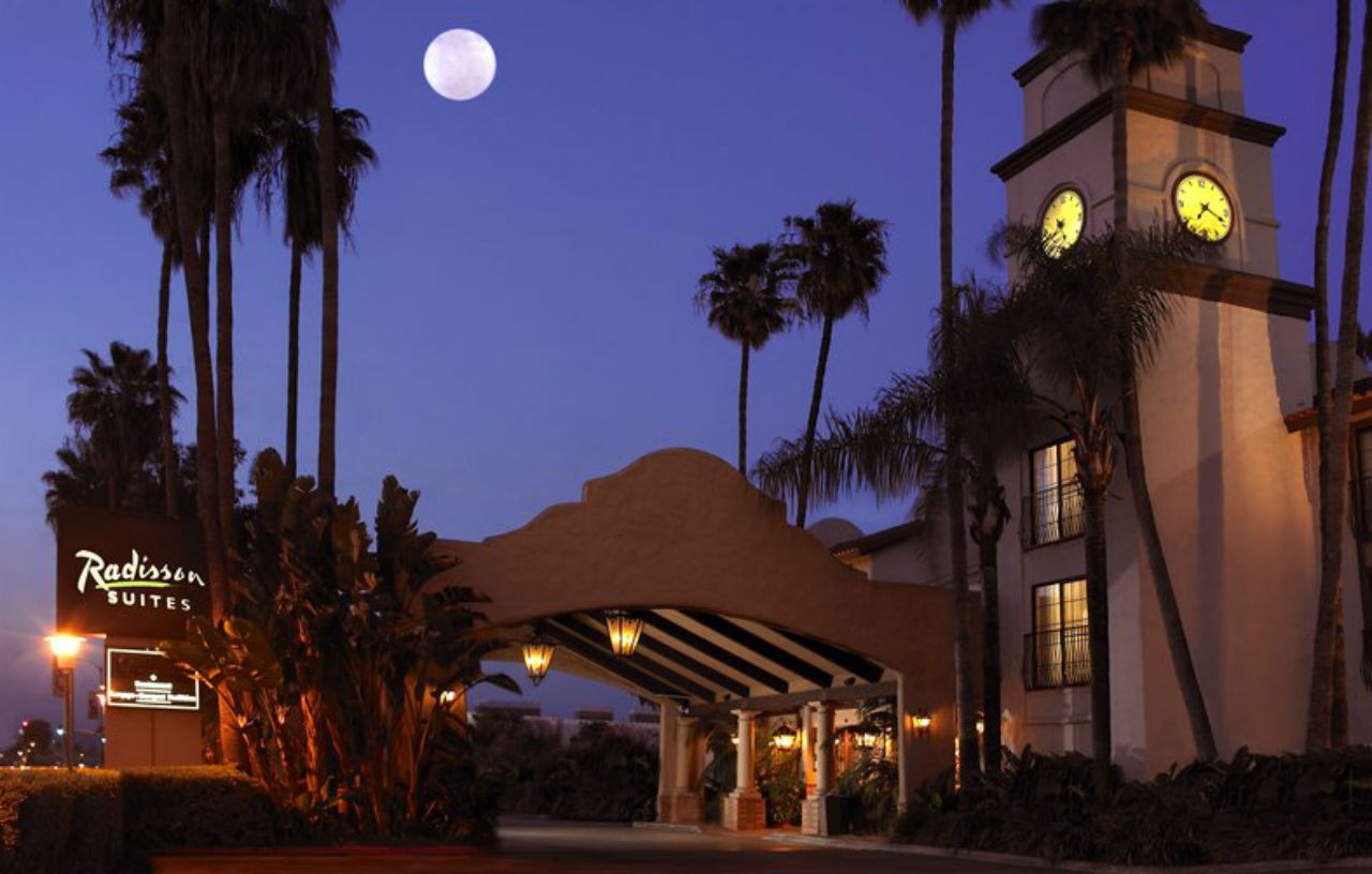 Buena Park Grand Hotel & Suites Exteriör bild