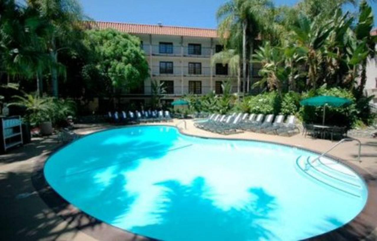 Buena Park Grand Hotel & Suites Exteriör bild